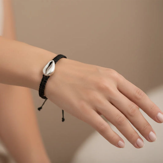 925 Silver Kodi Shell Black Thread Bracelet