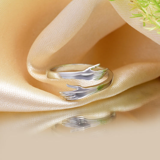Pure 925 Silver Hugging Hand Ring - KYAT