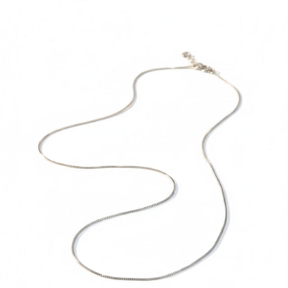 KYAT Minimalist Sterling Silver Box Chain